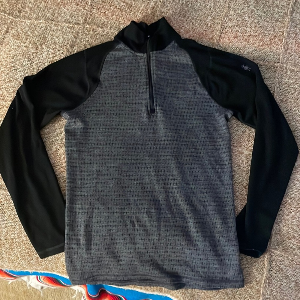 Men’s size small Smartwool 250 1/4 zip merino wool base layer